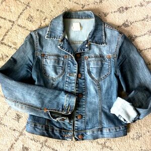 Cute all-around jean jacket